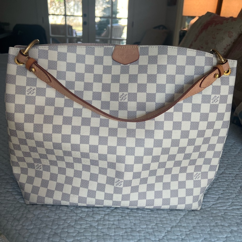 Louis Vuitton Graceful MM in checkered Damier Azur canvas.